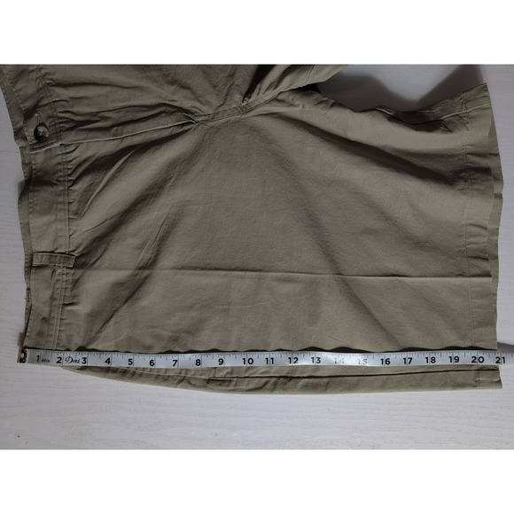 Disney World Mens Chino Shorts Size 38 Beige Flat Front Khaki Mickey Mouse New - Picture 16 of 16